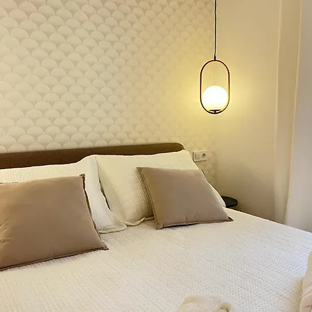 Apartmán Loft Con Wifi Lavadora Secadora Cama Agradable Muy Proximo *