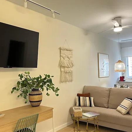 Apartmán Loft Con Wifi Lavadora Secadora Cama Agradable Muy Proximo