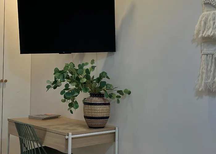 Διαμέρισμα Loft Con Wifi Lavadora Secadora Cama Agradable Muy Proximo Βαλένθια