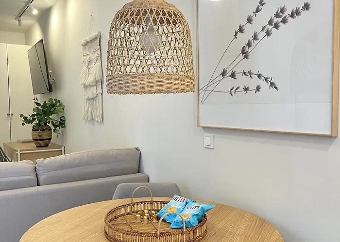 Loft Con Wifi Lavadora Secadora Cama Agradable Muy Proximo Διαμέρισμα *